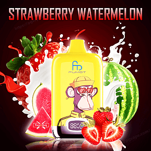 明るい黄色の Fumot 電子タバコ デバイスは、ハート型のメガネと帽子をかぶった猿の漫画が特徴で、スライスしたスイカ、イチゴ、そして大胆な「STRAWBERRY WATERMELON」という見出しの下に白いスプラッシュ エフェクトの間に配置されています。.