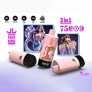 Tre dispositivi di vaporizzazione usa e getta Bang King rosa con etichetta 'Pink Lemonade' a forma di scimmia e display digitale, mostrati accanto alle icone del marchio, testo del prodotto che promuove opzioni di sapori 3 in 1 e numero di boccate, grafica fantasy colorata e logo sullo sfondo.