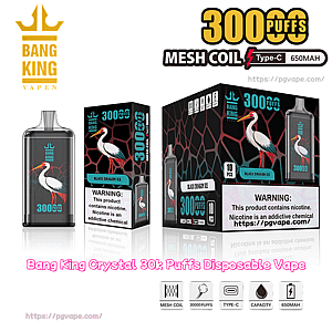 Foto del prodotto di vaporizzatori usa e getta e scatole per la vendita al dettaglio Bang King per il gusto Black Dragon Ice, che mostra un dispositivo nero e una confezione decorata con una gru bianca, indicazioni prominenti sul numero di boccate e sulla bobina a rete/tipo C da 650 mAh ed etichette di avvertenza sulla nicotina.