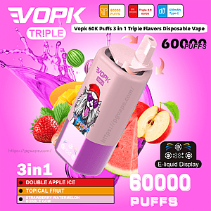 Różowo-fioletowy jednorazowy waporyzator Vopk Triple z naklejką z kreskówkowym kotem, pokazany na jasnoróżowym tle z truskawkami, plasterkami arbuza i jabłka oraz tekstem reklamującym 60 000 ptysiów i potrójnych smaków 3 w 1 (podwójne jabłkowe lody, owoce tropikalne, truskawkowa guma balonowa arbuzowa).
