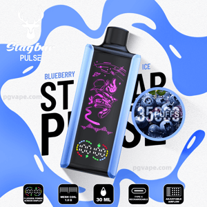 Dispositivo de vapeo Stagbar Pulse azul y negro con una pantalla LED colorida y un gráfico de astronauta morado, colocado sobre un fondo azul con una insignia de arándano que dice 3500 inhalaciones e íconos de funciones para 30 ml, bobina de malla, recarga tipo C y flujo de aire ajustable