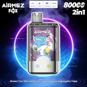 Airmez Fox engångsvape med en lila etikett med en blå räv som bär en keps; 80k puffar, 2 i 1 dubbla smaker.