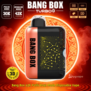 Bang Box Turbo engångsvape i rött och svart med BANG BOX på sidan och en prickad krets fram, som visar dubbla 42K/30K pufflägen och en 3D-skärm