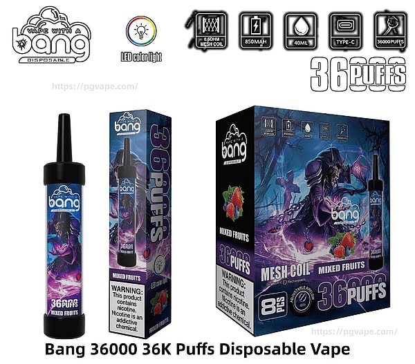 背の高い小売用スリーブと大きなディスプレイボックスを備えた黒いトップの使い捨てBang vapeデバイスの製品ショット。紫と青のファンタジーアートワーク、ミックスフルーツフレーバーラベル、メッシュコイル、850mAhバッテリー、40mLリキッド、Type-C充電、LEDカラーライト、36,000（36K）パフ表示を示すアイコンがすべて特徴です。.