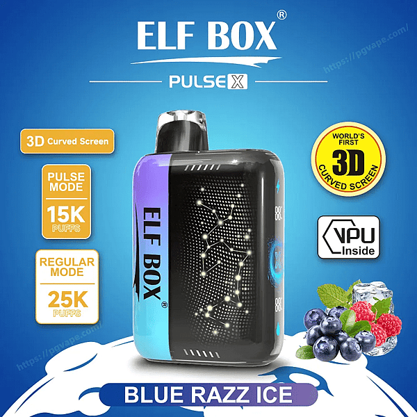 コンパクトな ELF BOX Pulse X 使い捨て電子タバコ デバイスは、青から紫のグラデーションで、前面に黒い LED パターンのラベルが付いた ELF BOX を備え、3D 曲面スクリーン、内部の VPU、パルス モード 15,000 パフ、レギュラー モード 25,000 パフを宣伝するバッジで囲まれています。さらに、青色の背景にブルーベリー、ラズベリー、アイスのフレーバー名が付いています。.