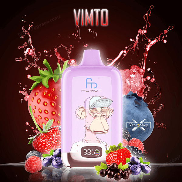 ピンクと紫の Fumot 使い捨て電子タバコ デバイス。帽子をかぶった猿の漫画とデジタル バッテリー ディスプレイが特徴で、その周りをイチゴ、ブルーベリー、ラズベリー、ブラックカラントで囲み、赤い液体のしぶきと上に VIMTO の文字が描かれています。.